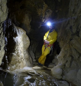  Escapada de cueva 